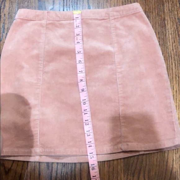 Pink skirt - Picture 4 of 6